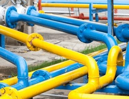 above ground gas main installation pipes in plant