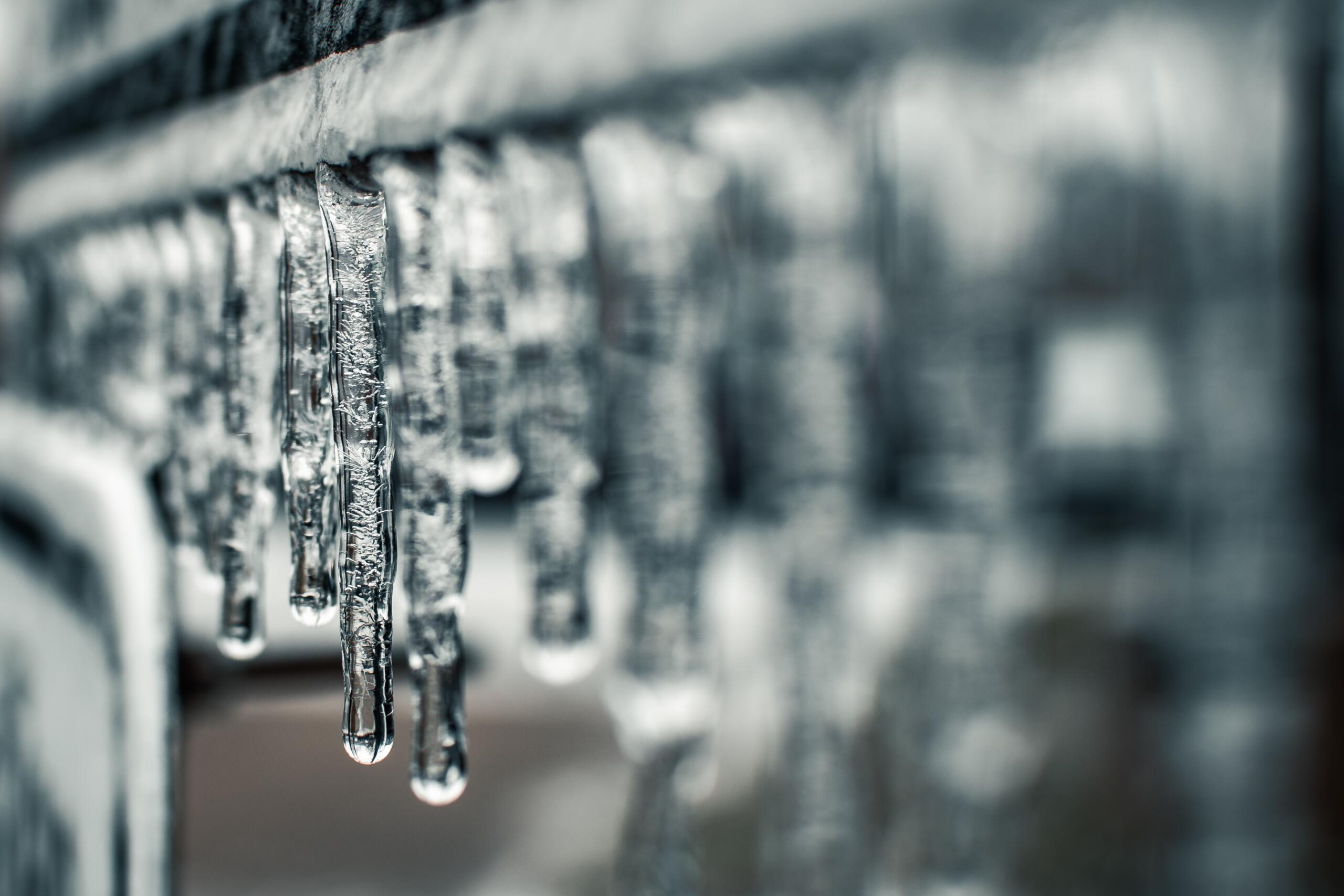 Prepping Your Pipes for Winter